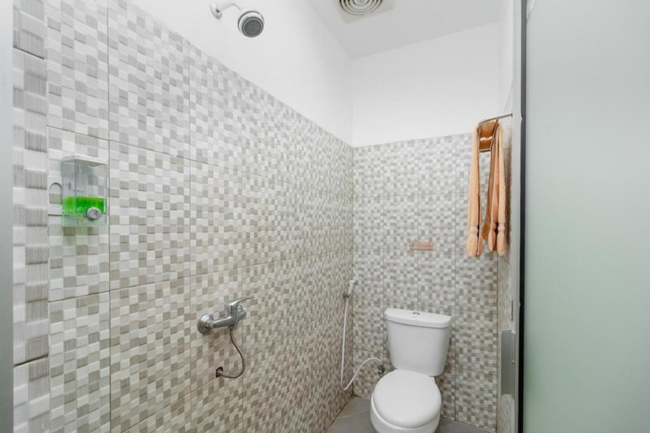 פאלמבאנג Hotel Domino מראה חיצוני תמונה